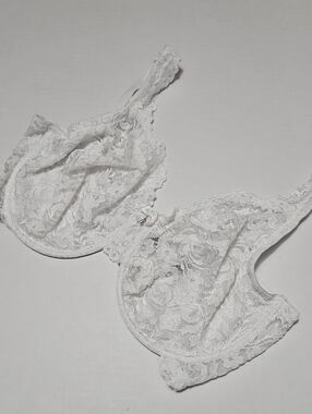 Smart & Sexy White Lace Underwire Bra - Elegant Women's Intimates Size 40DDD